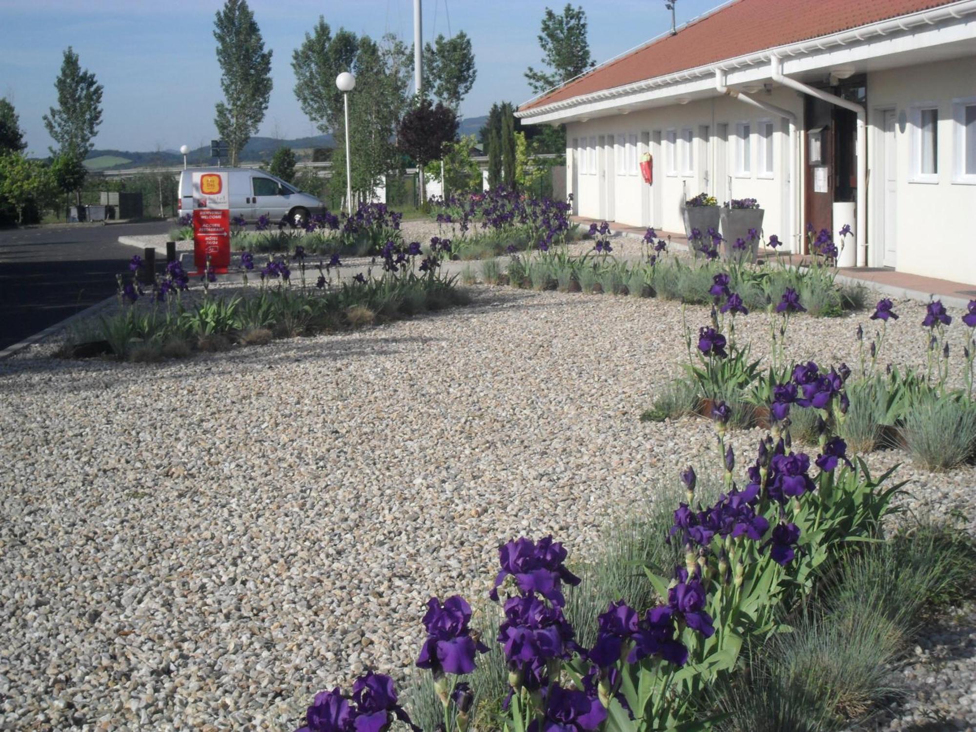 Hotel Evan Lempdes sur Allagnon ภายนอก รูปภาพ